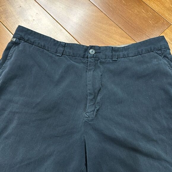 Tommy Bahama Men’s Silk Golf Style Shorts Flat Front size 36 - Picture 2 of 8